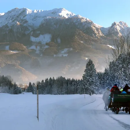 Landgasthof Buchner イン 3*