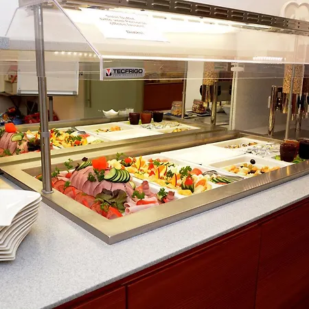 Landgasthof Buchner イン アドモント