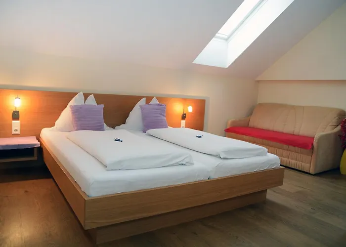 Inn Landgasthof Buchner